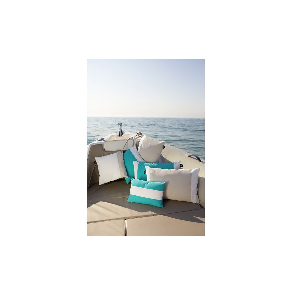 2 coussins 40x40 cm revêtement outdoor spécial nautisme